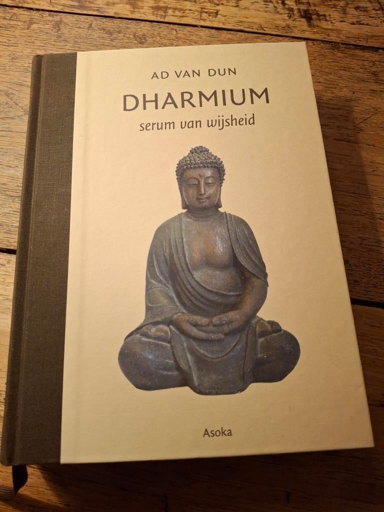 Ad van Dun - Dharmium, Ophalen of Verzenden, Zo goed als nieuw, Ad van Dun