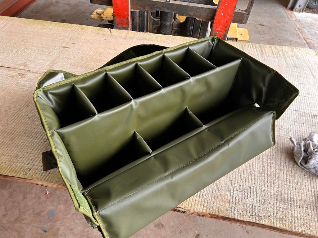 Robuuste defensie tas, vistas, gratis bezorgd!, Ophalen of Verzenden, Zo goed als nieuw