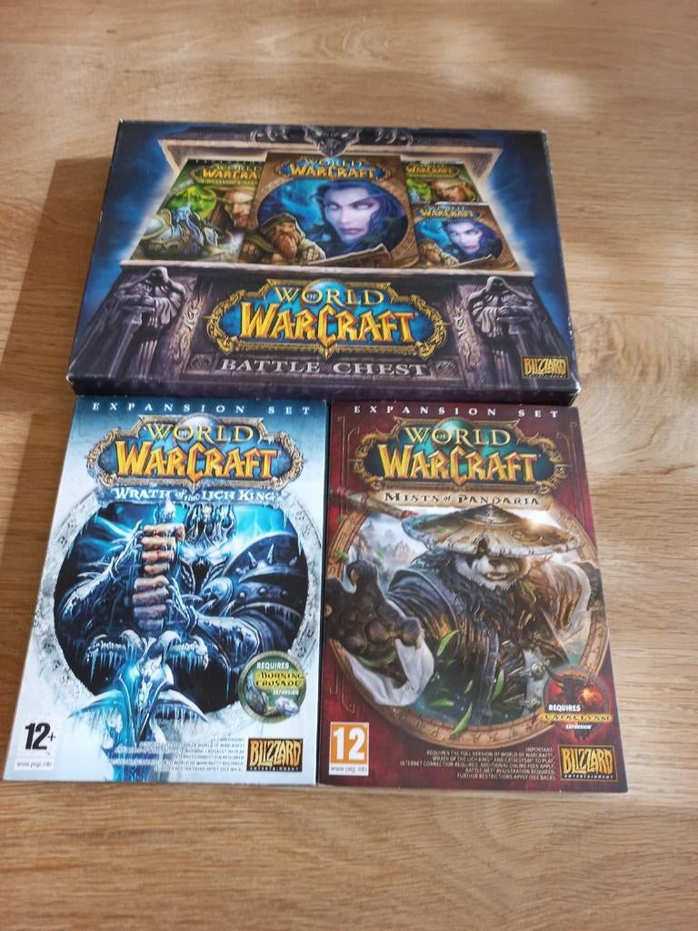 Warcraft battle chest en 2 games, Spelcomputers en Games, Games | Pc, 1 speler, Ophalen of Verzenden, Zo goed als nieuw, Vanaf 3 jaar