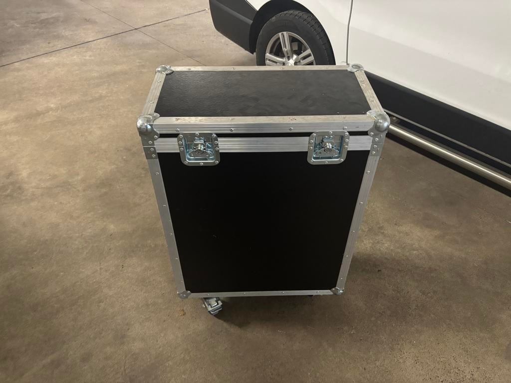 Flightcase op wielen, Muziek en Instrumenten, Ophalen, Zo goed als nieuw, Overige instrumenten, Flightcase