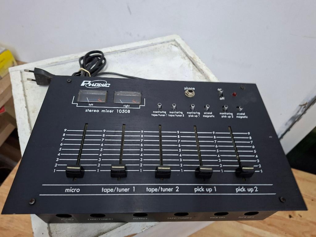 uitstekende mengpaneel Phonic, Muziek en Instrumenten, Ophalen of Verzenden, Gebruikt, 10 tot 20 kanalen