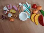 houten etenswarenset, Kinderen en Baby's, Speelgoed | Houten speelgoed, Ophalen of Verzenden, Zo goed als nieuw, Meubelstuk of Keukentje