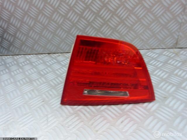 Achterlicht rechtsbinnen BMW 3-serie Touring E91 LCI '08-'12, Gebruikt, Ophalen of Verzenden, BMW, BMW