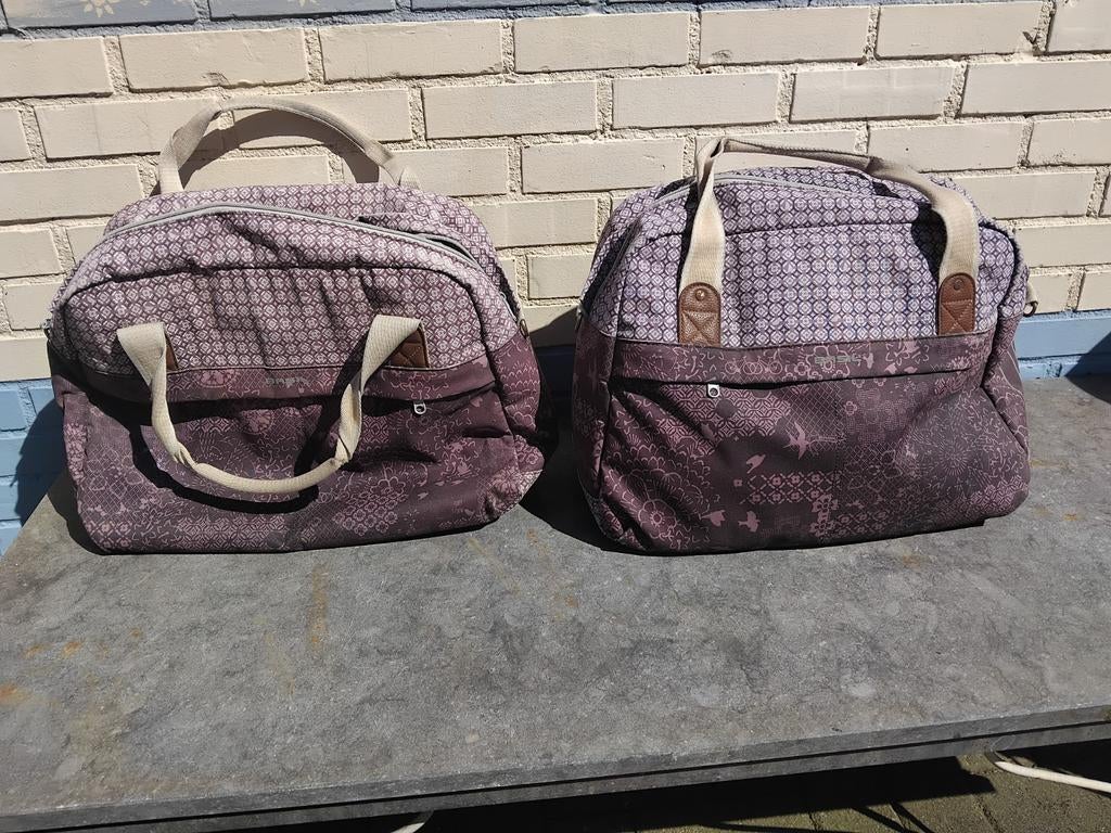 Set Basil fietstassen - Paars met patroon, Fietsen en Brommers, Fietsaccessoires | Fietstassen, Ophalen of Verzenden, Gebruikt