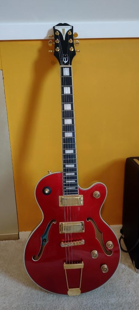 Epiphone Uptown Cat (semi hollow), Ophalen of Verzenden, Zo goed als nieuw, Hollow body, Epiphone