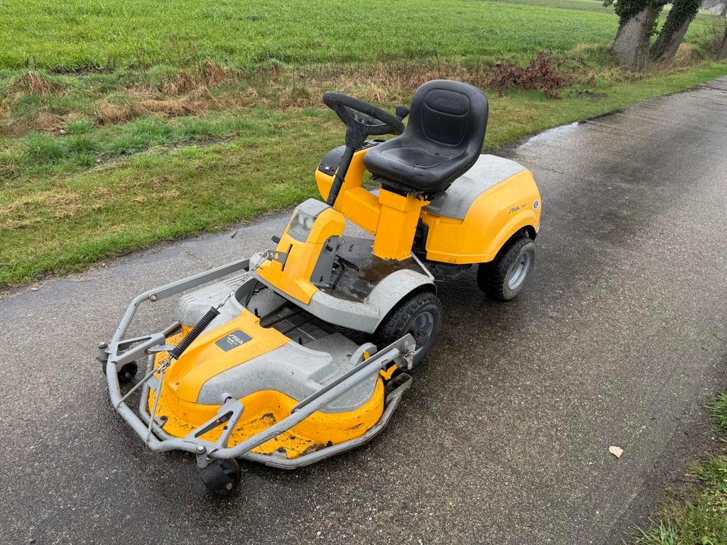 Stiga park (Diesel) grasmaaier / gazonmaaier / zitmaaier, Tuin en Terras, Zitmaaiers, Ophalen of Verzenden, Zo goed als nieuw