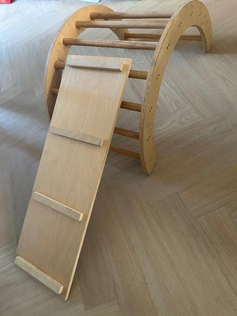 Speeltoestel / klimrek kleine kinderen, Kinderen en Baby's, Speelgoed | Houten speelgoed, Ophalen, Gebruikt, Overige typen