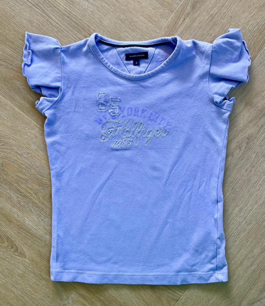 Tommy Hilfiger lila shirtje maat 116, Verzenden, Zo goed als nieuw, Meisje, Shirt of Longsleeve