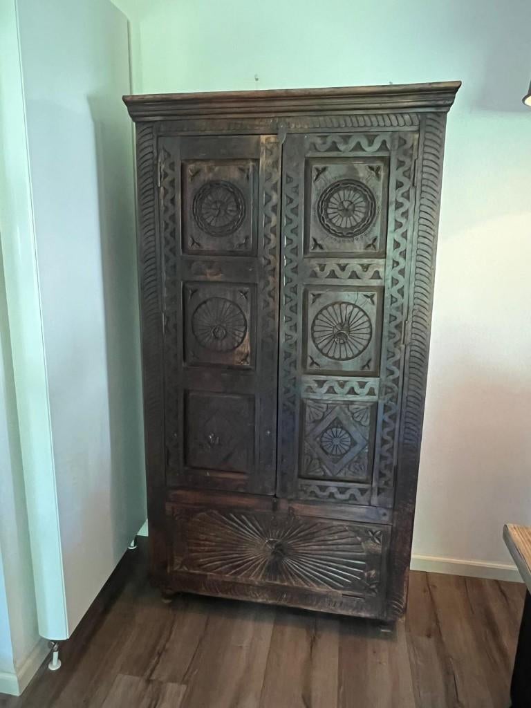 Indiase kast, Antiek en Kunst, Antiek | Meubels | Kasten, Ophalen