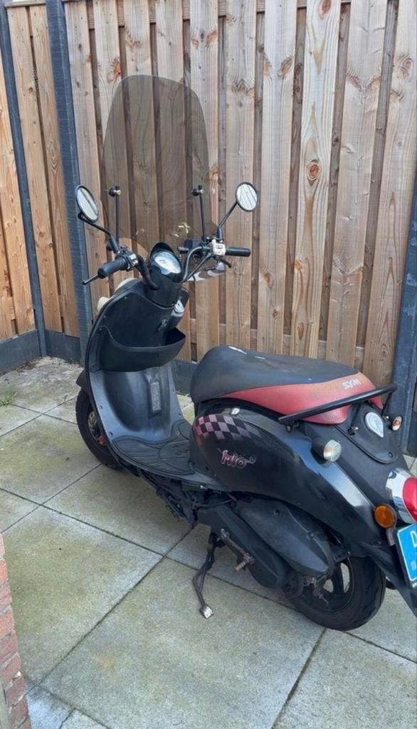 SYM Mio scooter, Fietsen en Brommers, Scooters | SYM, Ophalen of Verzenden, Gebruikt, Benzine, Mio