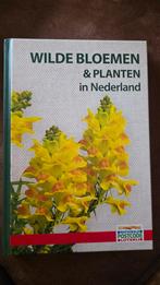 Wilde Bloemen & Planten in Nederland - Postcode Loterij, Ophalen of Verzenden, Gelezen, Bloemen, Planten en Bomen, Onbekend