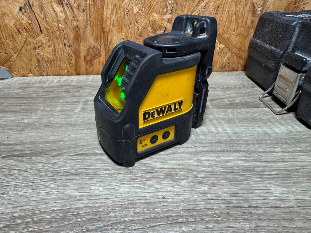 DeWalt DW088CG Kruislijnlaser Groen 30m - DW088CG-XJ, Doe-het-zelf en Verbouw, Gereedschap | Machine-onderdelen en Toebehoren