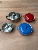 Pannenset: 2 RVS pannen en 2 emaille pannen, Ophalen of Verzenden, Gebruikt, Rvs, Pannenset