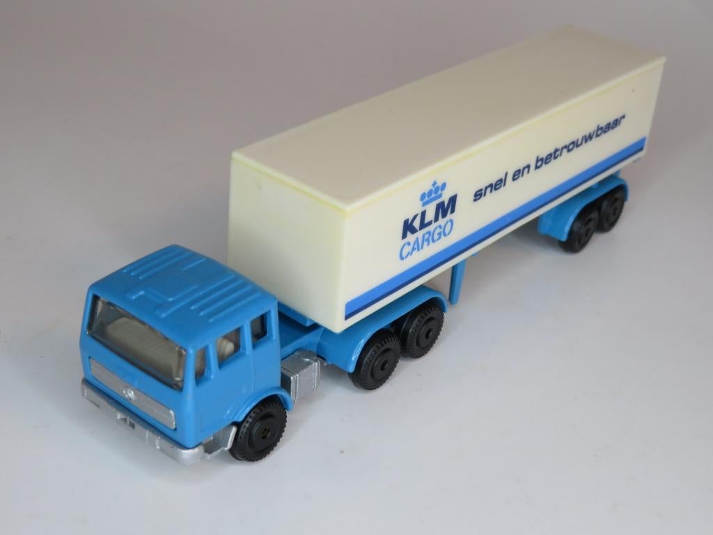 Mercedes truck "KLM Cargo", Ophalen of Verzenden, Nieuw, Bus of Vrachtwagen, Efsi