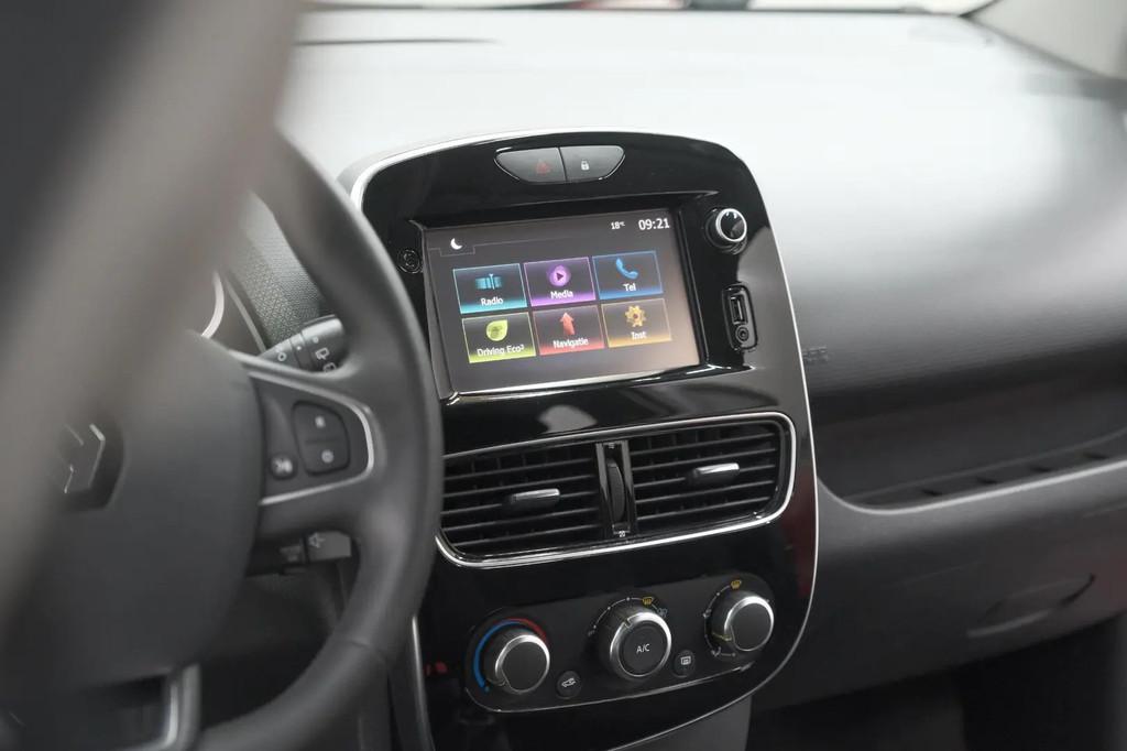 Renault Clio TCe 90 Limited € 11.400,00, 898 cc, Stof, Gebruikt, 1057 kg