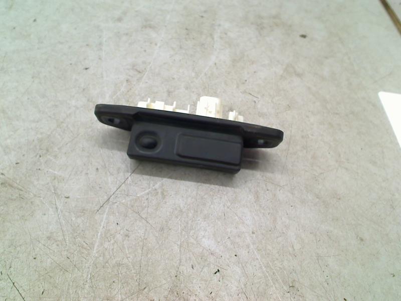 Schakelaar achterklep Toyota C-HR (X1,X5) 2018 15D355, Gebruikt, Kundenbetreuung@toyota.de, Toyota-Allee 2, Köln 50858, , Duitsland