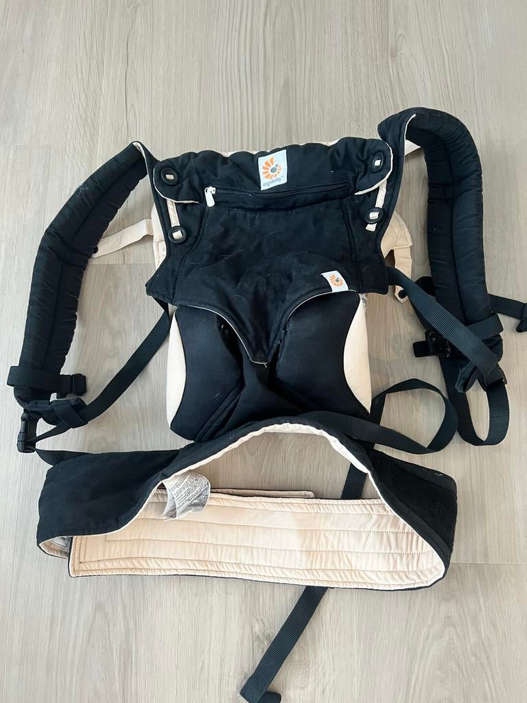 Ergobaby Draagzak: Comfortabel van peuter tot kleuter, Kinderen en Baby's, Babydragers en Draagdoeken, Gebruikt, Buik of Rug, Draagzak