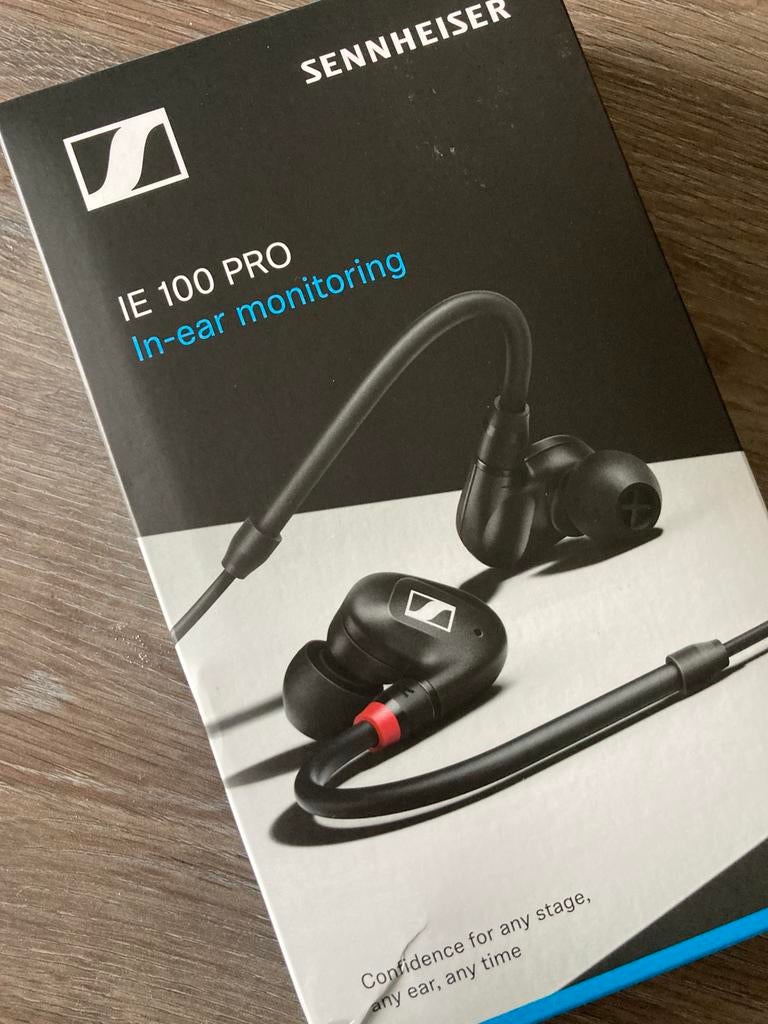 Nieuw in doos, sennheiser ie100 pro, Computers en Software, Headsets, Ophalen of Verzenden, Nieuw, Bedraad, In-ear
