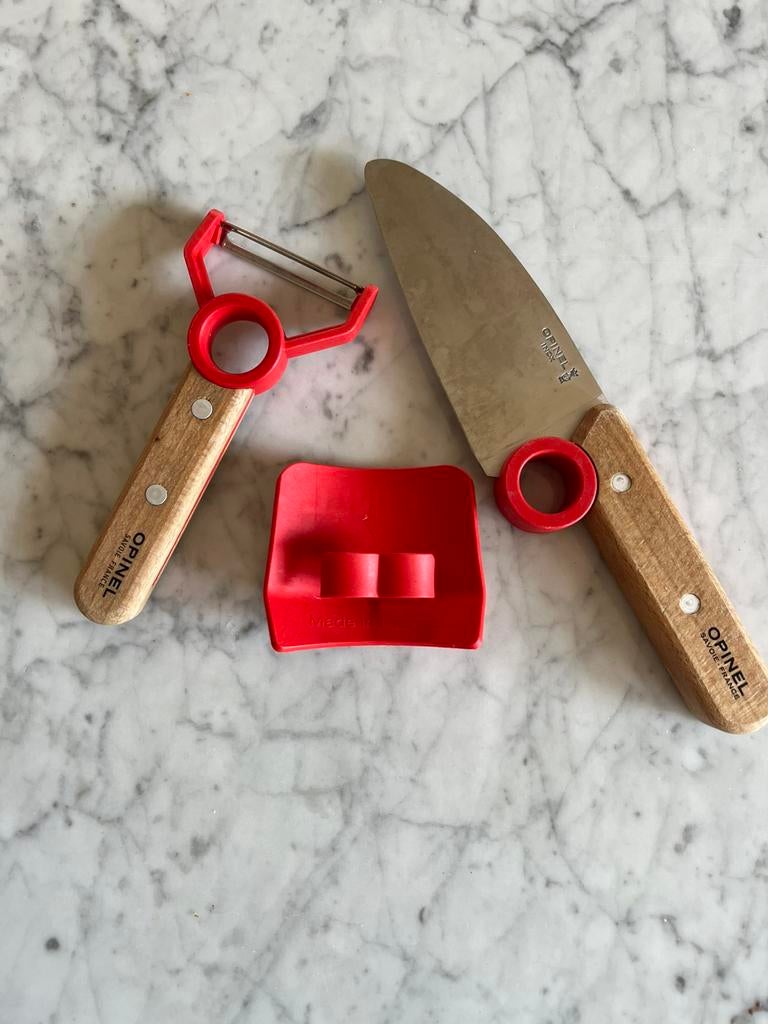 Kinkermes, Opinel 'Le petit chef' keukenmessenset, rood, Ophalen of Verzenden, Zo goed als nieuw