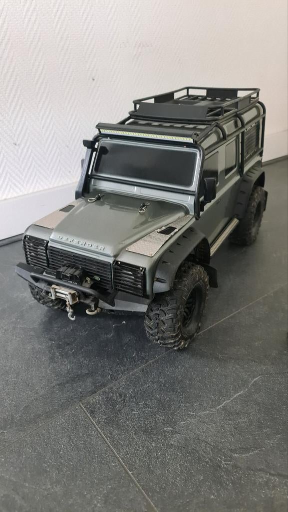 Tekoop:  traxxas trx-4 defender, Hobby en Vrije tijd, Modelbouw | Radiografisch | Auto's, Ophalen of Verzenden, Zo goed als nieuw
