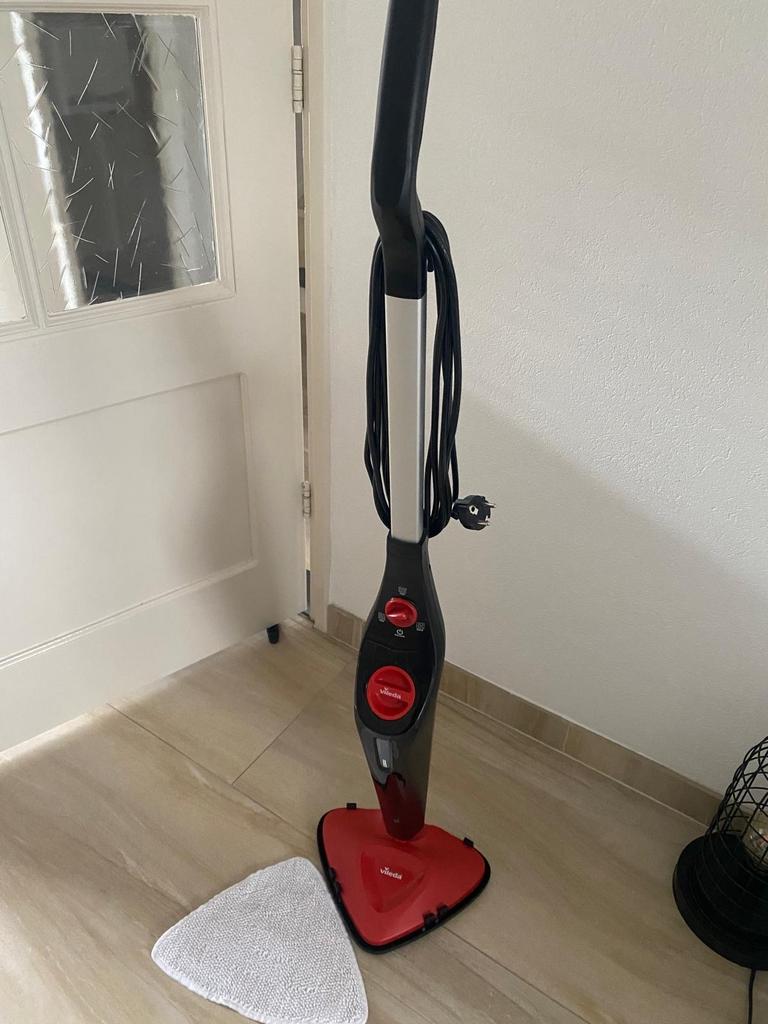 Vileda Stoomreiniger - Slechts 1 keer gebruikt, Ophalen, Zo goed als nieuw, Stoomreiniger