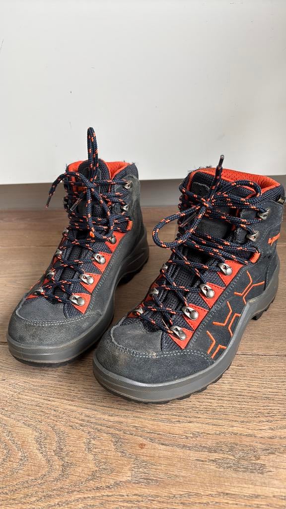 Wandelschoenen kind Lowa maat 36, Ophalen of Verzenden, Gebruikt, Schoenen