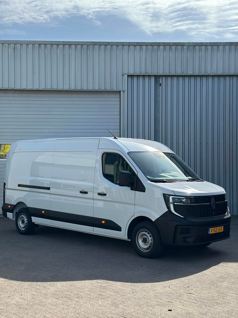 Renault Master GB Blue dCi 130pk L3h2 T35 2024 Wit, Auto's, Bestelauto's, Bedrijf, Achteruitrijcamera, Airbags, Airconditioning
