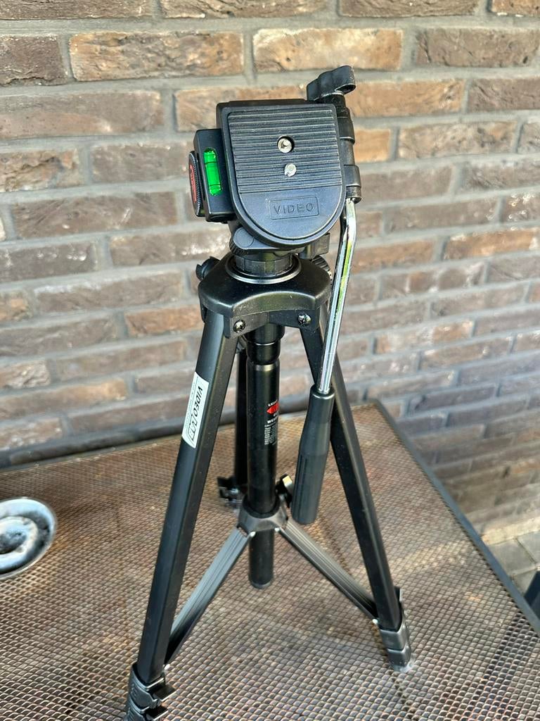 Videolab statief met balhoofd, Ophalen, Gebruikt, Driepoot, Minder dan 150 cm