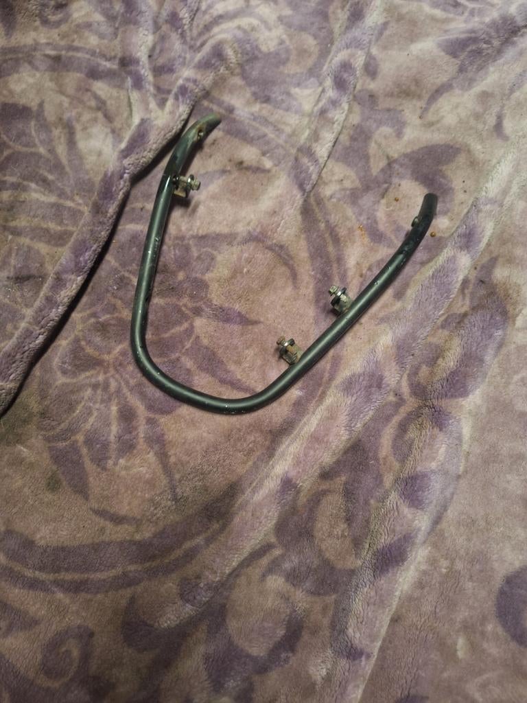 Voorspatbord beugel vespa lx lxv s, Ophalen