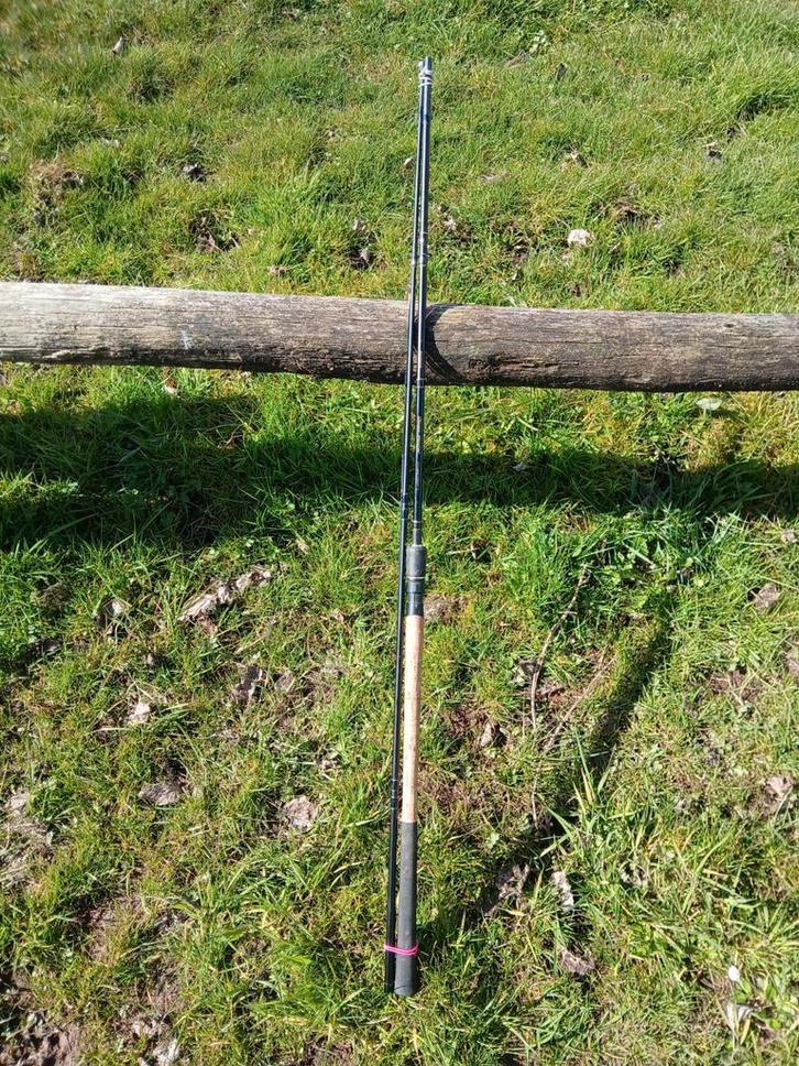 Shimano beastmaster cx light feeder 330 70gr method hengel, Watersport en Boten, Hengelsport | Witvissen, Zo goed als nieuw, Ophalen of Verzenden