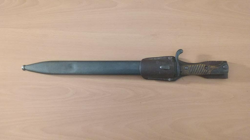 Zaagtand butcher bajonet S98/05 met schede, Ophalen of Verzenden, Mes of Dolk