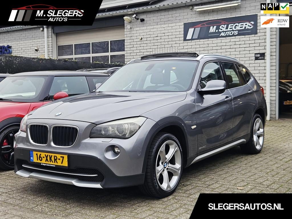 BMW X1 SDrive20i*Panodak*Cruise*Nieuwe koppeling*NAP, Auto's, BMW, X1, Euro 5, Achterwielaandrijving, 4 cilinders