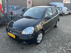 Toyota Yaris 1.0 VVT-i Luna! 62 DKM NAP! Zeer nette staat!, Auto's, Stof, Gebruikt, Zwart, 400 kg
