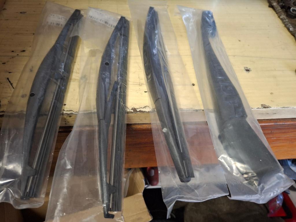 Mazda CX 3 achter Ruitenwisserarm en Wisser, Auto-onderdelen, Ophalen of Verzenden, Nieuw, Mazda