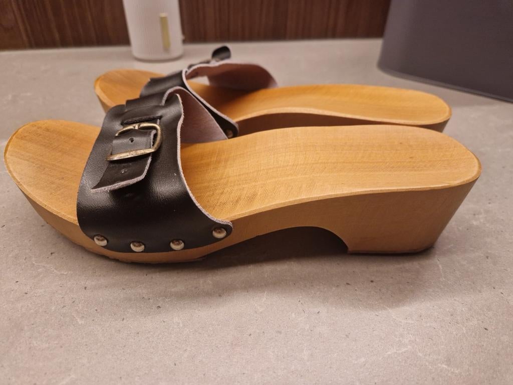 Houten klompen maat 36 valt als 37 Nieuw!, Kleding | Dames, Schoenen, Blauw, Zo goed als nieuw, Klompen traa, Sandalen of Muiltjes