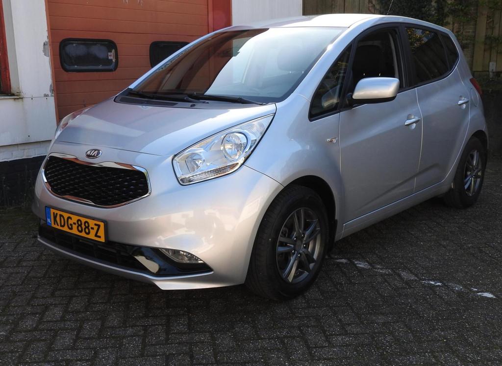 Kia Venga 1.6 CVVT Edition, CC,AC, trekh. stoel/stuurverw., Gebruikt, 4 cilinders, Parkeersensor, Bedrijf