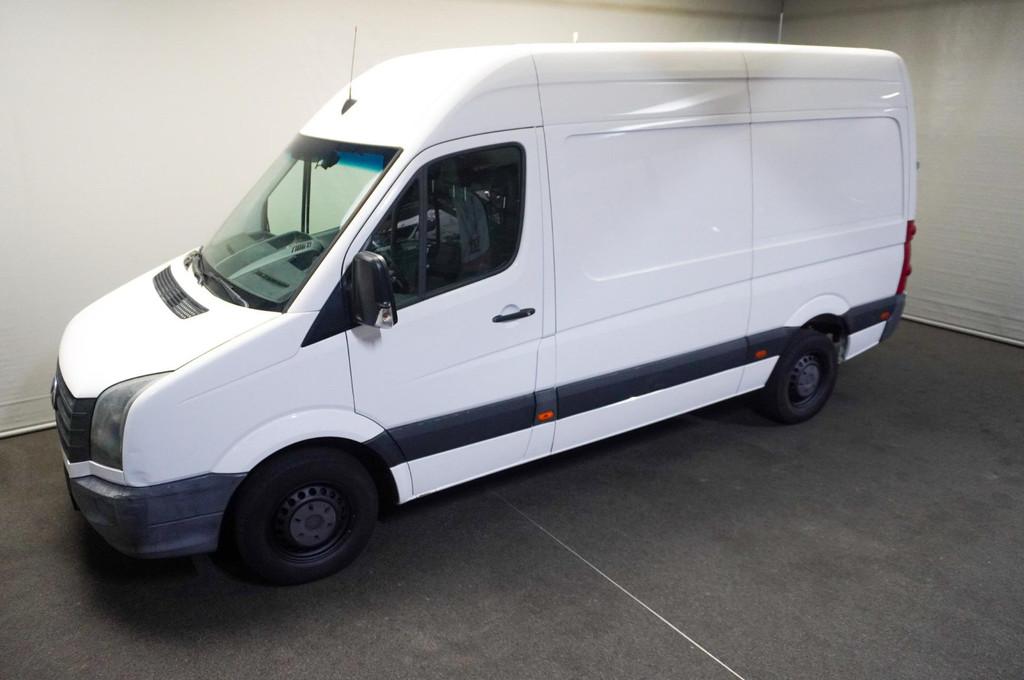 Volkswagen Crafter 30 2.0 TDI L2H2 BM, Auto's, Bestelauto's, 13 km/l, Euro 5, Achterwielaandrijving, Gebruikt