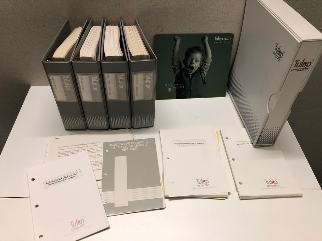 Tulip manuals/documentatie mappen., Computers en Software, Vintage Computers, Ophalen of Verzenden