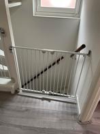 3x Safety 1st Traphekjes - Wit, Metaal, Kinderen en Baby's, Traphekjes, Ophalen, Gebruikt, Metaal of IJzer, Schroefhekje