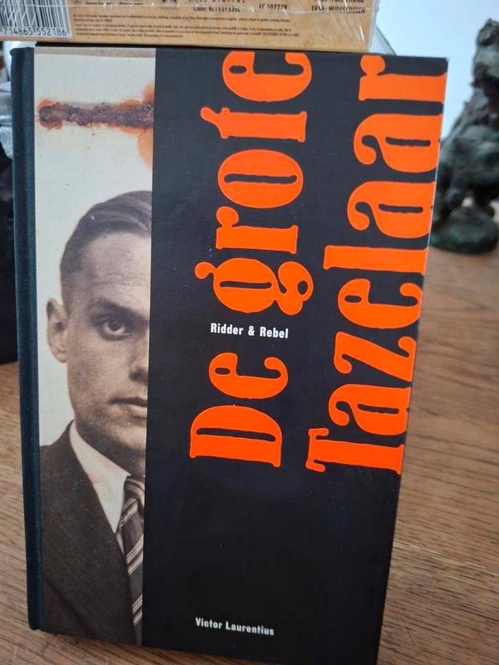 Victor Laurentius - De Grote Tazelaar, Boeken, Biografieën, Zo goed als nieuw, Verzenden