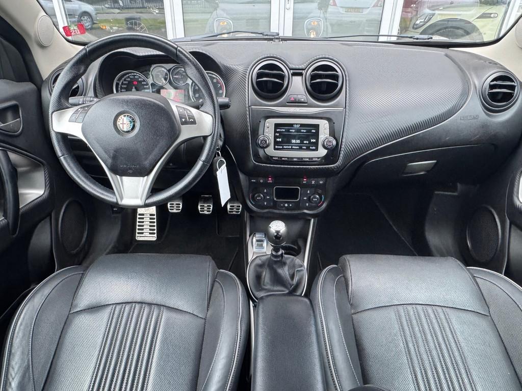 Alfa Romeo MiTo 0.9 TwinAir Exclusive | Leder | Cruise | Nav, Voorwielaandrijving, Gebruikt, Euro 6, 100 pk