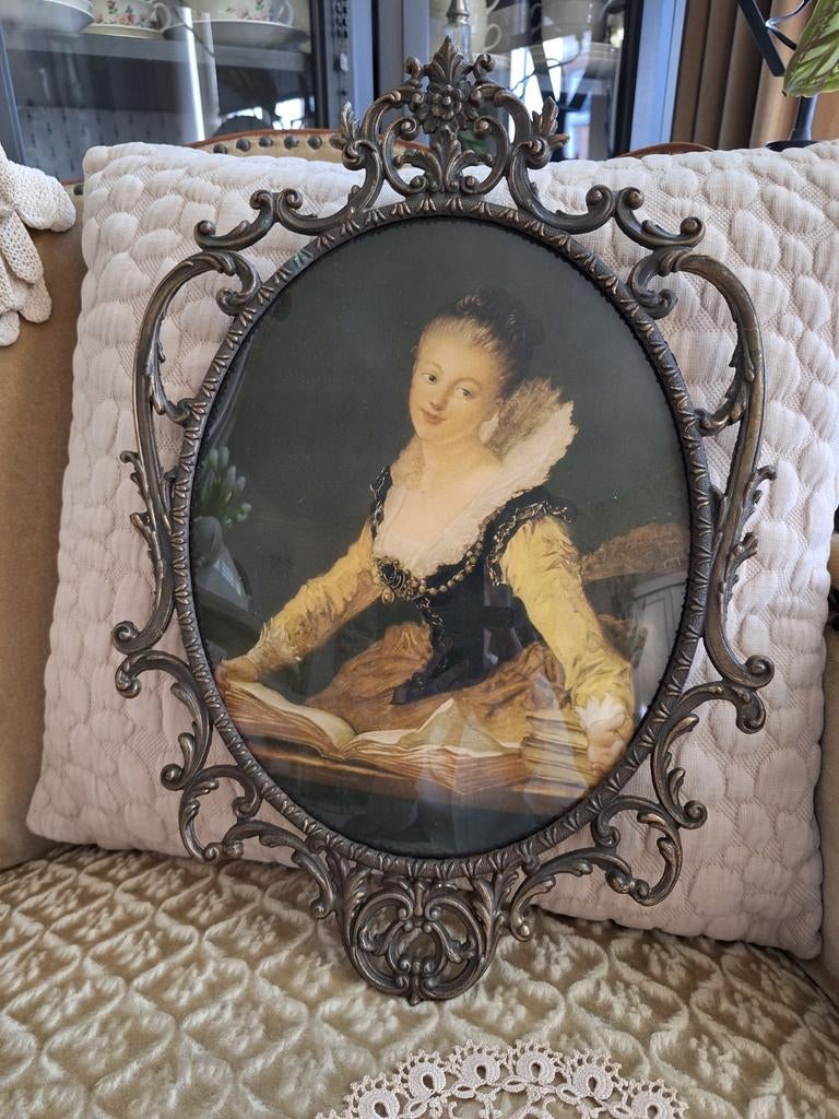 Brocante IJzeren Lijst met Bol Glas & Prent ** Mimosa **, Antiek en Kunst, Ophalen of Verzenden, Overige vormen, Minder dan 50 cm