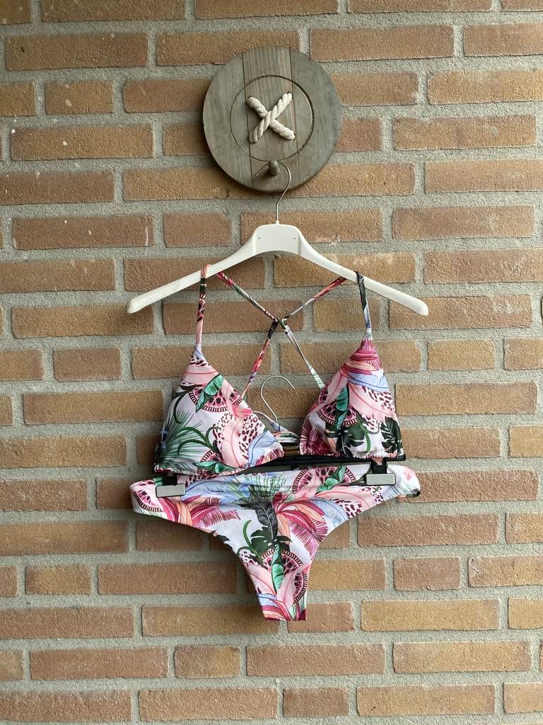 Hunkemoller bikini maat 40, Kleding | Dames, Badmode en Zwemkleding, Nieuw, Bikini, Roze, Ophalen of Verzenden
