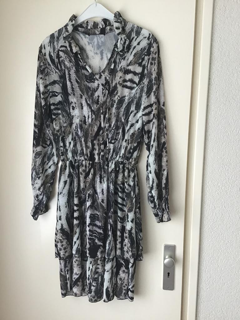 Damesjurkje, Zwart, Maat 42/44 (L), Nieuw, Ophalen of Verzenden