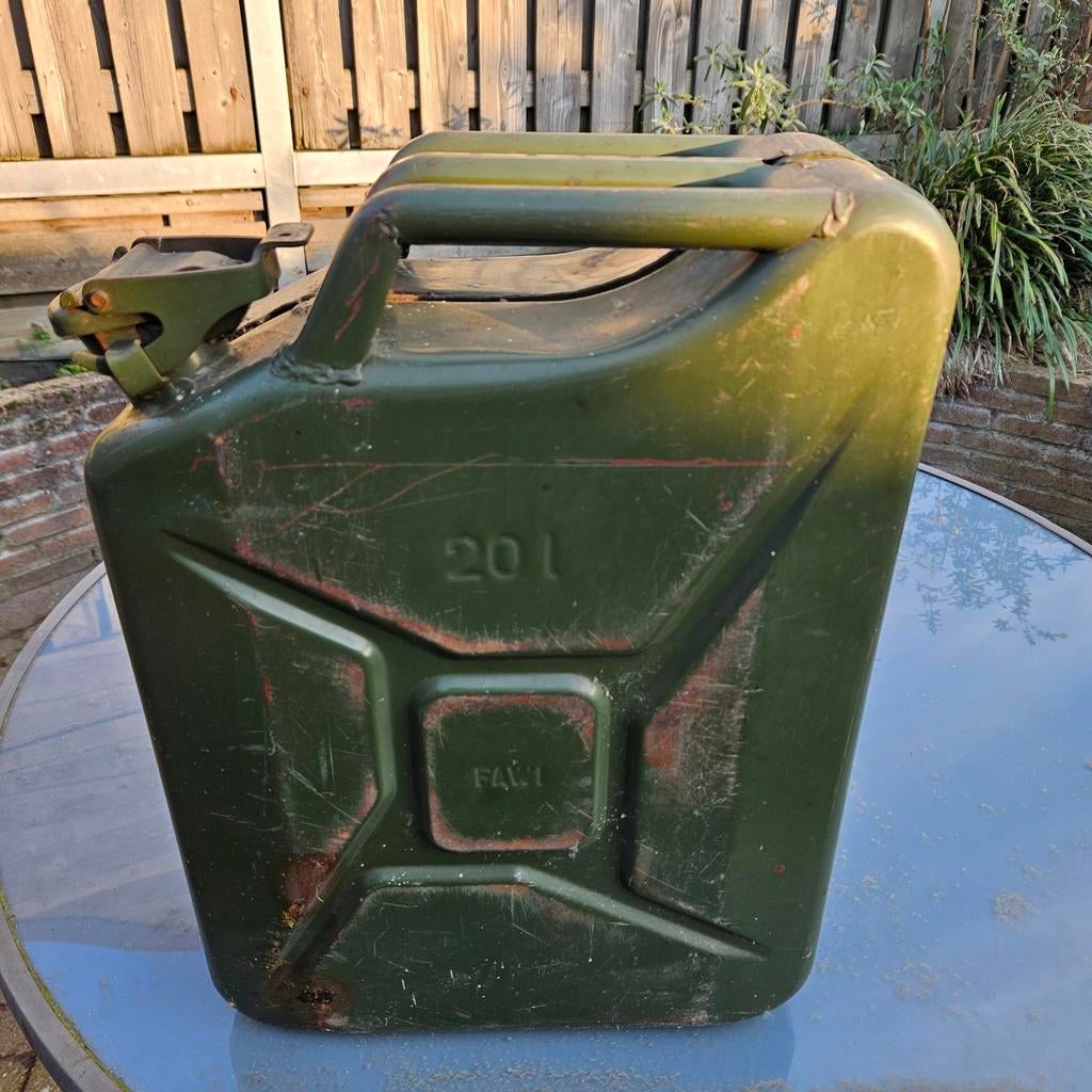 Jerrycan uit Tweede Wereldoorlog, Verzamelen, Militaria | Tweede Wereldoorlog, Ophalen, Landmacht, Nederland, Overige typen