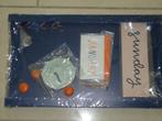 memobord magneetbord 40 x 24 ,metaal met ophangmateriaal en, Ophalen of Verzenden, Nieuw, Magneetbord