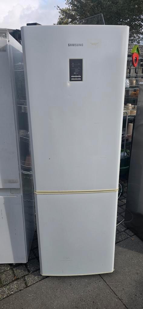 Samsung No Frost koelvriescombinatie met garantie, Witgoed en Apparatuur, Koelkasten en IJskasten, Zo goed als nieuw, Met aparte vriezer