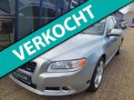 Volvo V70 2.5FT R-Design 230PK LEER / XENON / PDC / ECC, Auto's, Origineel Nederlands, Te koop, Zilver of Grijs, 5 stoelen