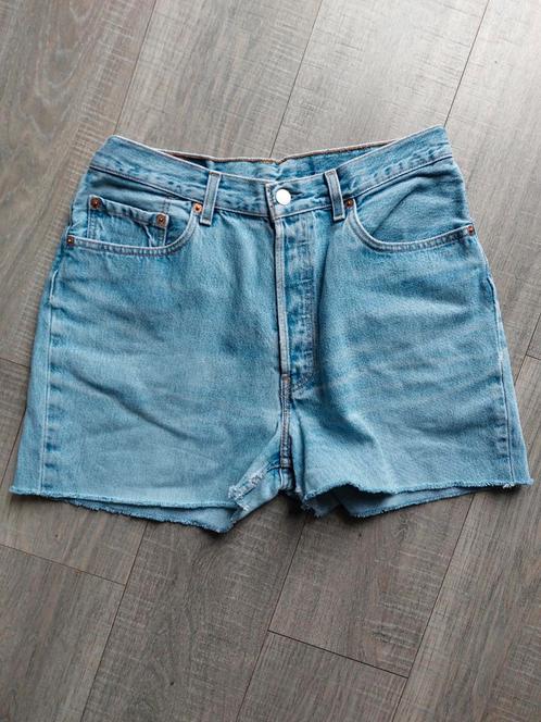 Vintage 90s Levis 901 denim shorts, Kleding | Dames, Spijkerbroeken en Jeans, Gedragen, Blauw, Ophalen of Verzenden