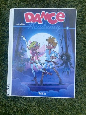 Leuk kinderboek te koop DANCE academy beschikbaar voor biedingen